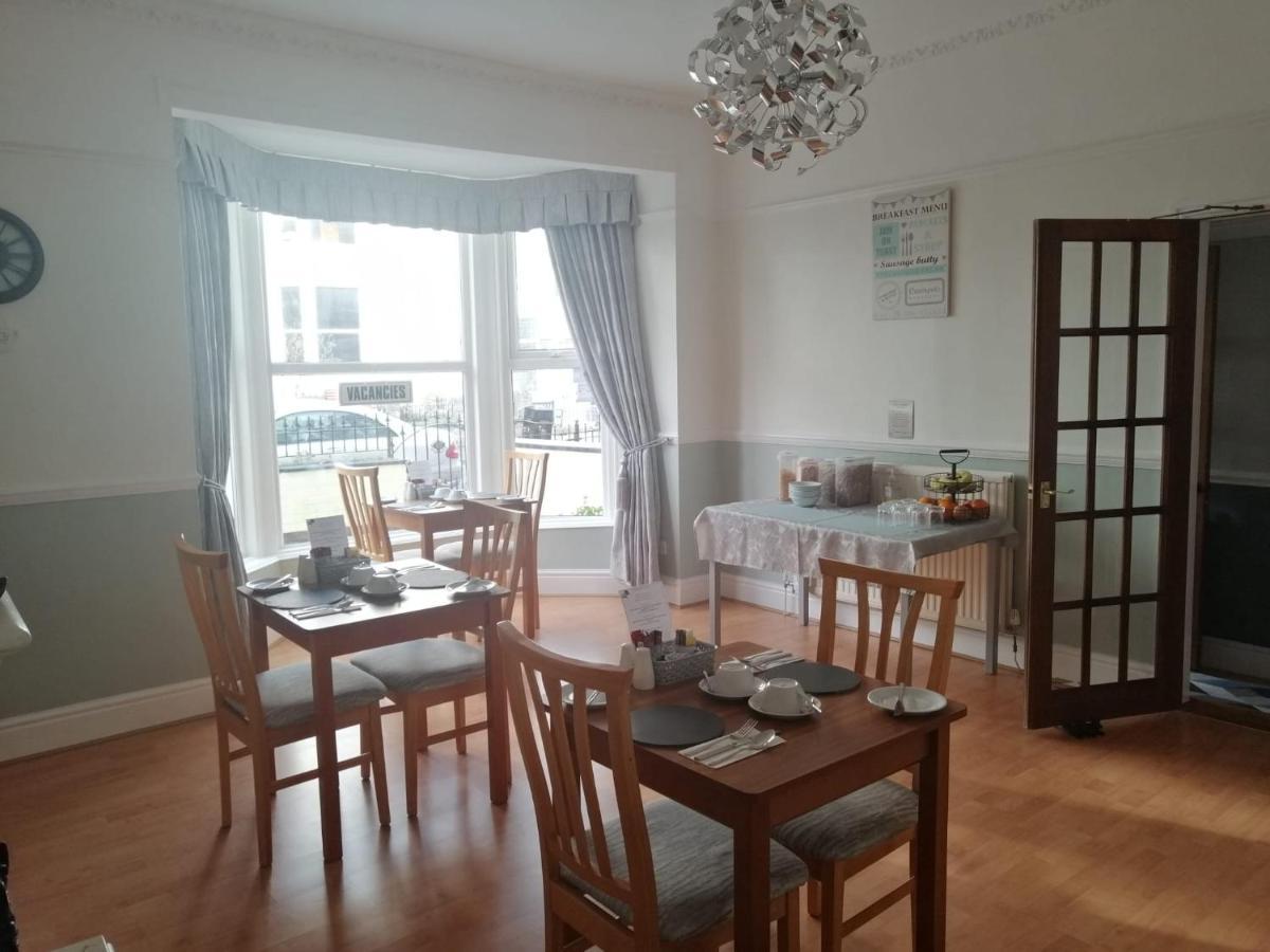 No 6 Quality Guesthouse لاندودنو المظهر الخارجي الصورة