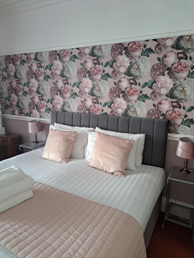 No 6 Quality Guesthouse لاندودنو المظهر الخارجي الصورة